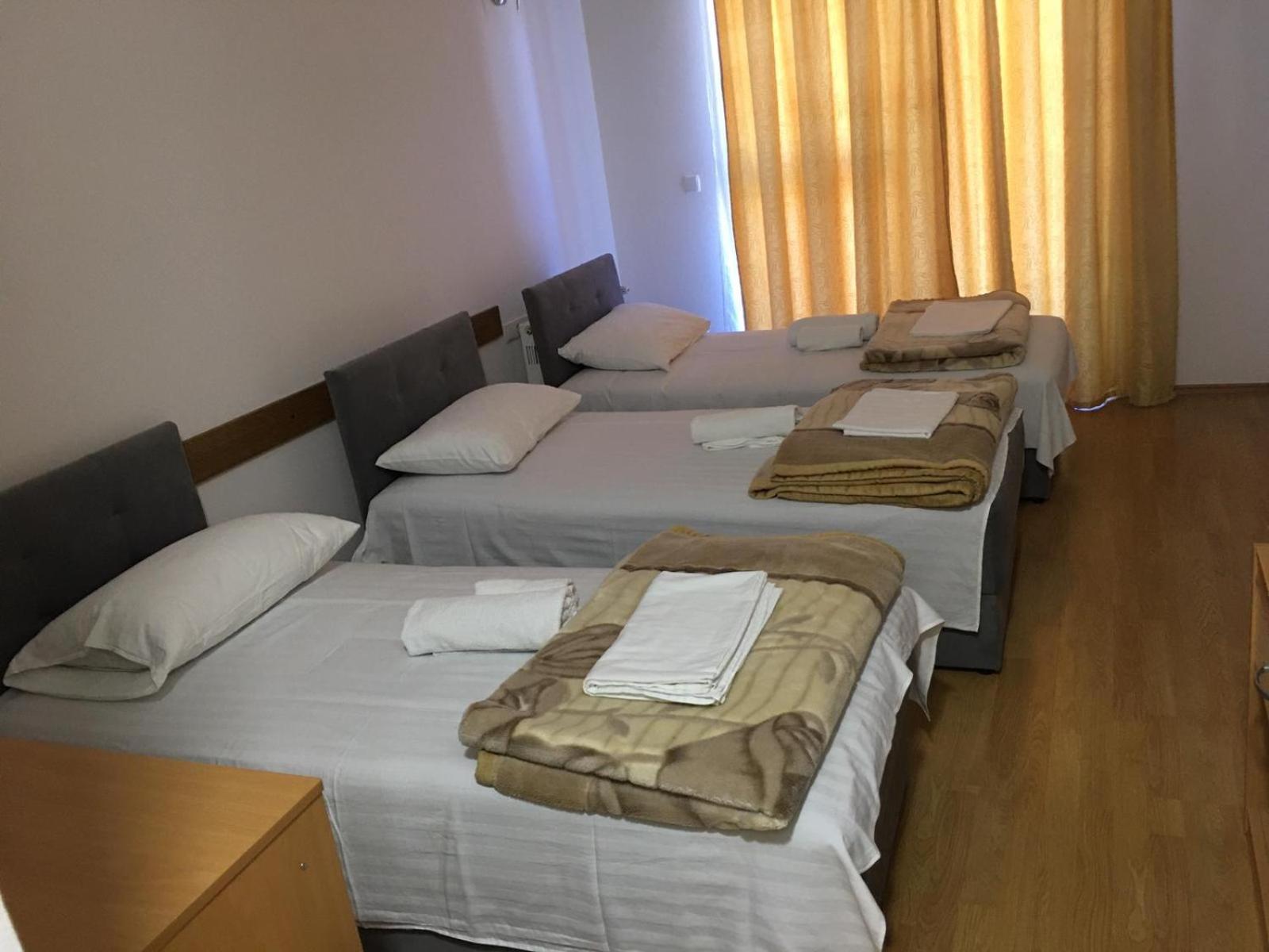 Hotel Diplomat Струга Экстерьер фото
